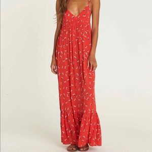Billabong red floral maxi dress in size XS